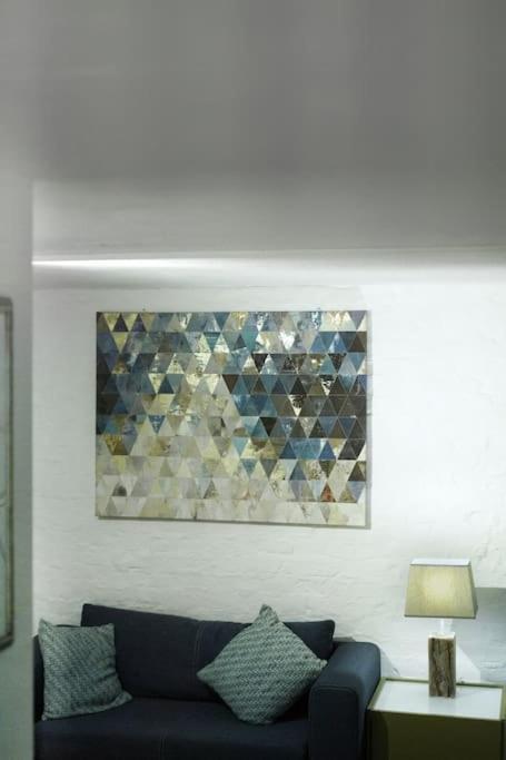 Central, Cozy & Beautiful Designed 2-Rooms Apt. Near River Berlim Exterior foto